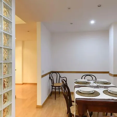 St Peter S Home, Nel Cuore Della Citta Eterna بيت للعطل روما